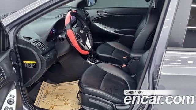 Hyundai Accent(новый кузов / новое поколение) Modern, 2015 10