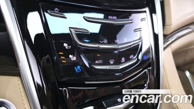 Cadillac Escalade 4세대, 2020 16