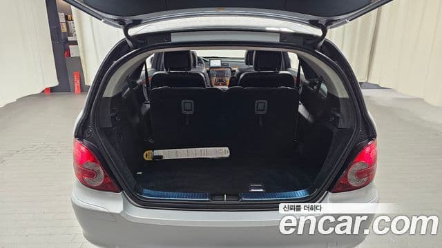 Mercedes-Benz R-класс V251, 2006 20