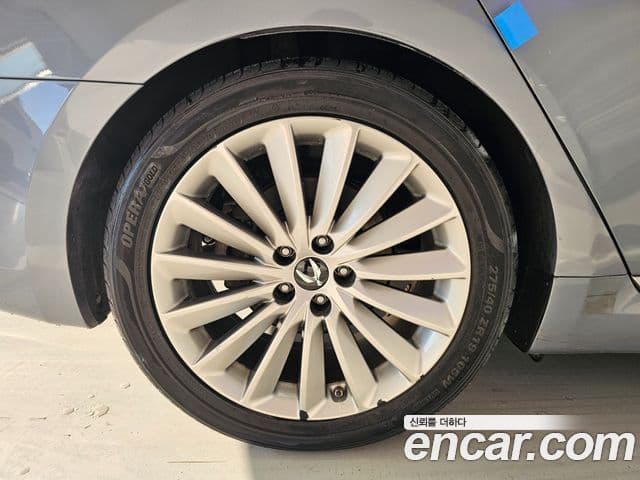 Hyundai Equus(новый кузов / новое поколение) Exclusive, 2015 все фото