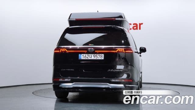 Kia Carnival 4세대 бензин 9인승 High Limousine(компания по спецнадстройкам), 2021 4