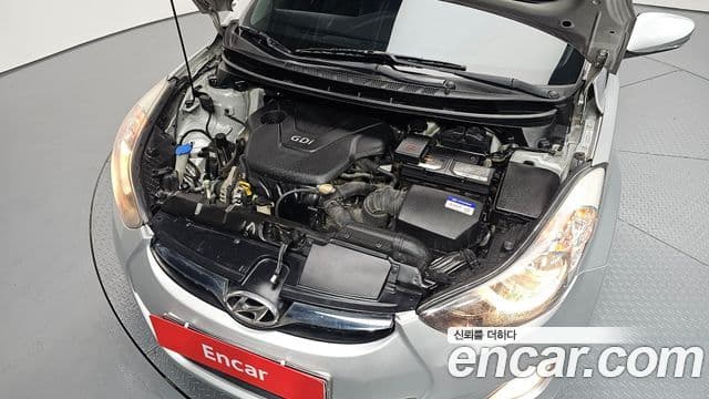 Hyundai Avante MD Premier, 2011 6