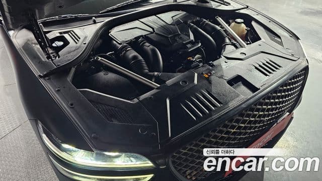 Genesis GV70, 2021 6