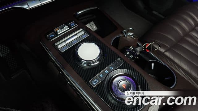 Genesis GV70, 2021 9