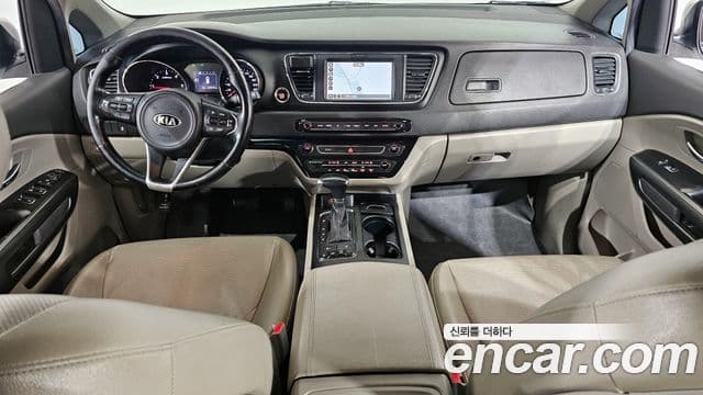 Kia All New Carnival Luxury, 2018 7