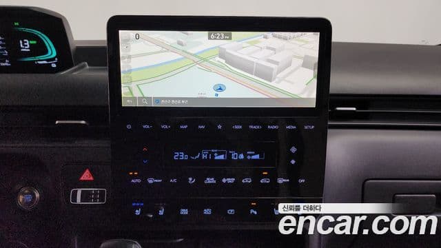 Hyundai Staria Modern, 2025 15