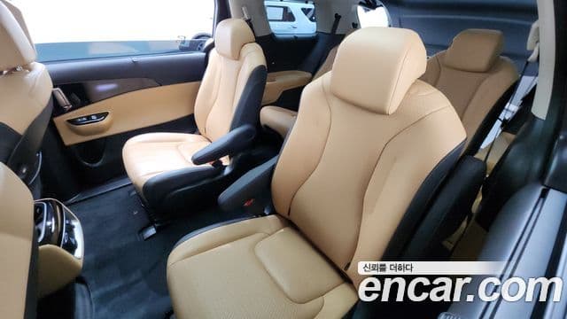 Kia Carnival 4세대 Signature, 2023 12