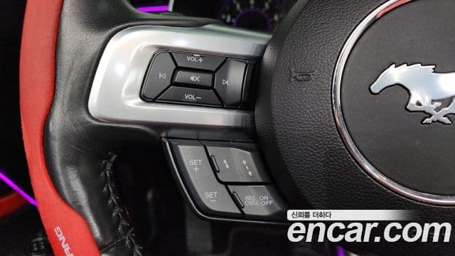 Ford Mustang кабриолет, 2019 16