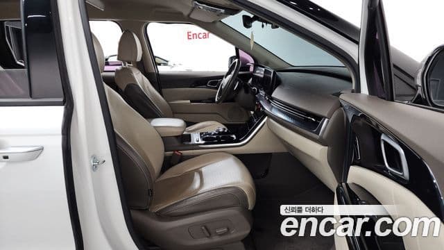 Kia Carnival 4세대 Signature, 2021 11