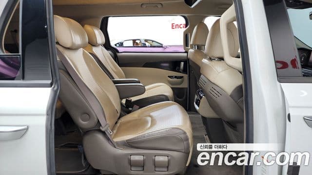 Kia Carnival 4세대 Signature, 2021 12