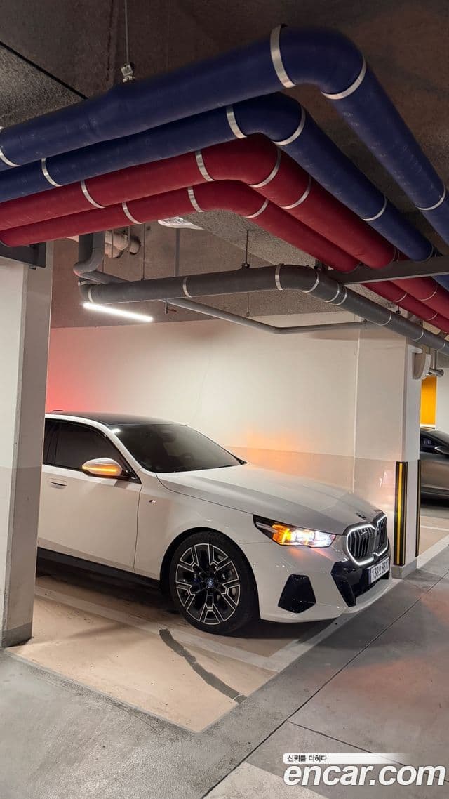 BMW 5시리즈 (G60) 530e M Sport, 2024 9