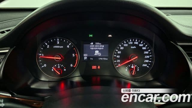 Kia All New K7 Prestige, 2016 8