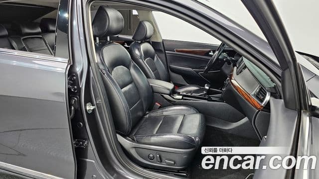 Kia All New K7 Prestige, 2016 10