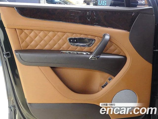 Bentley Bentayga, 2017 18