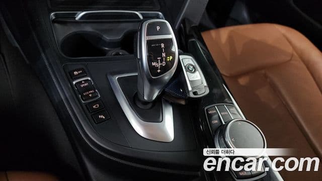 BMW 4시리즈 (F32) 420i Luxury Gran Coupe, 2018 9