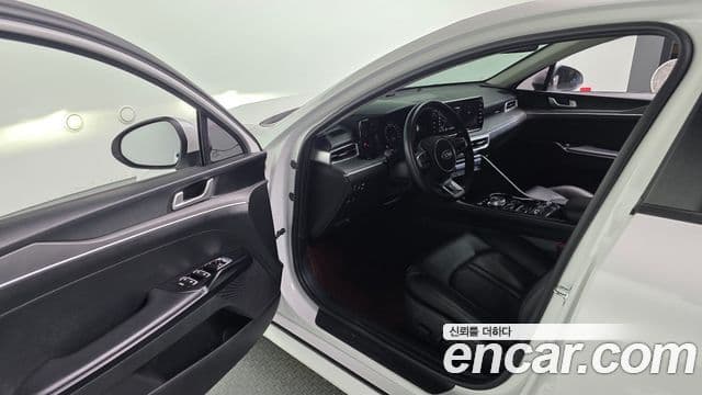 Kia K5 3세대 Prestige, 2020 11