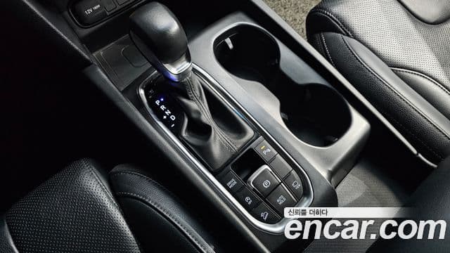 Hyundai Santa Fe TM Prestige, 2019 9