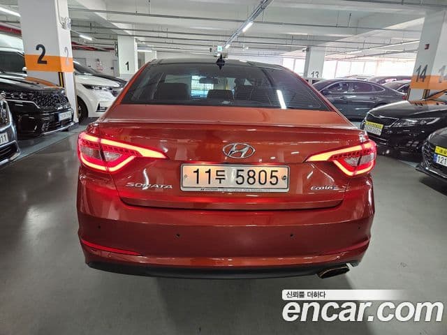 Hyundai LF Sonata Special, 2016 3