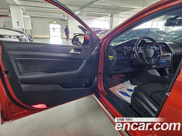 Hyundai LF Sonata Special, 2016 7