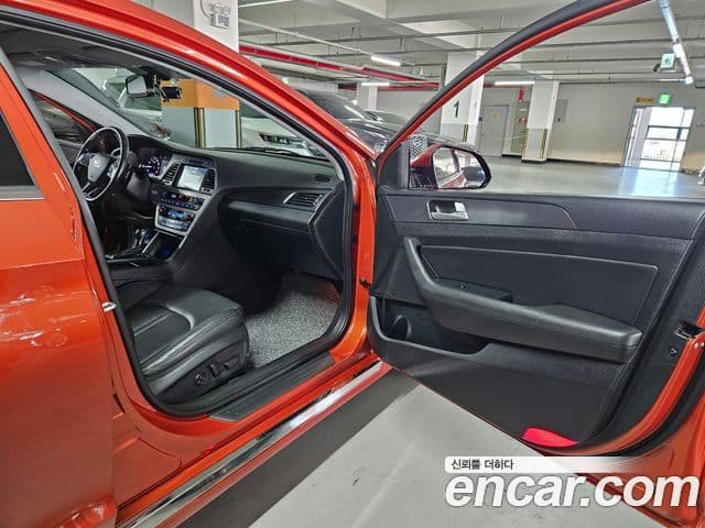 Hyundai LF Sonata Special, 2016 9