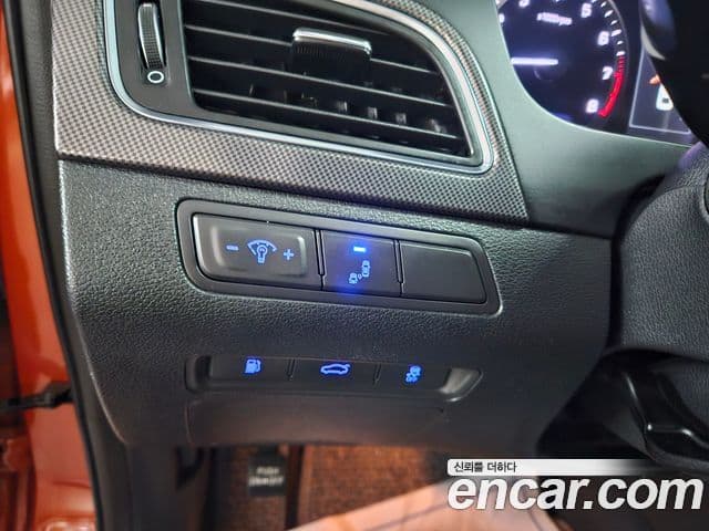 Hyundai LF Sonata Special, 2016 14