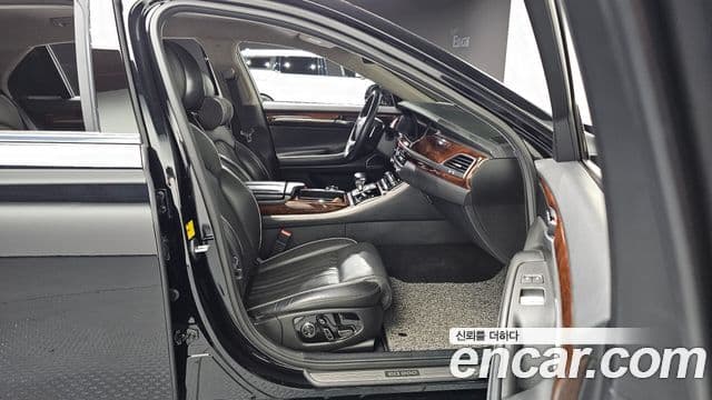 Genesis EQ900 Prestige, 2016 12