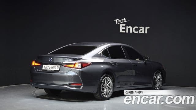 Lexus ES300h 7세대 Luxury Plus, 2022 2
