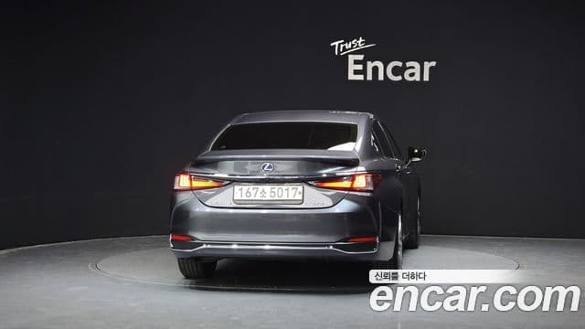 Lexus ES300h 7세대 Luxury Plus, 2022 4