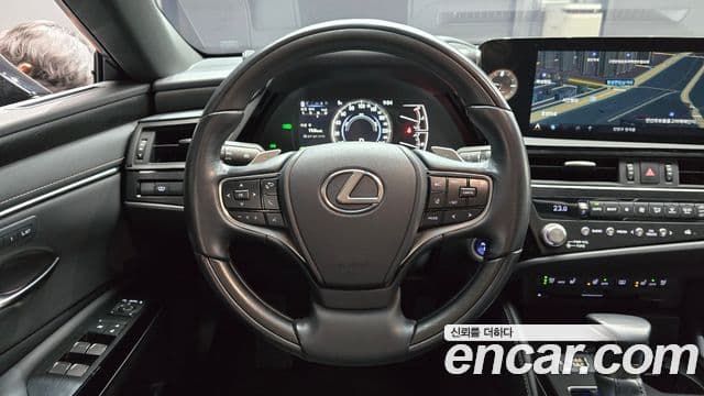 Lexus ES300h 7세대 Luxury Plus, 2022 13