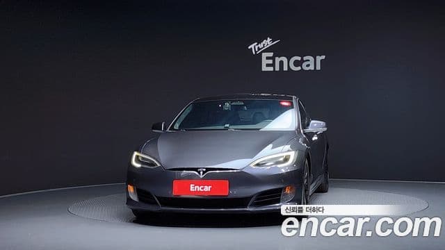 Tesla модель S, 2017 3
