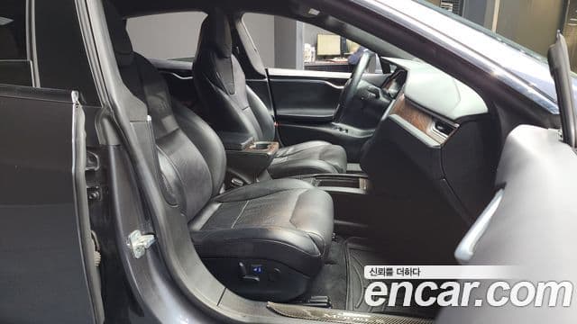 Tesla модель S, 2017 11