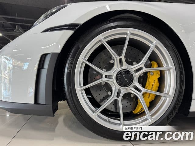 Porsche 911 (992) GT3, 2026 13