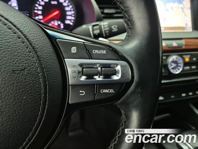 Kia All New K7 Noblesse, 2017 17
