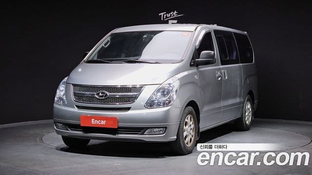Hyundai Grand Starex CVX Luxury, 2016 1