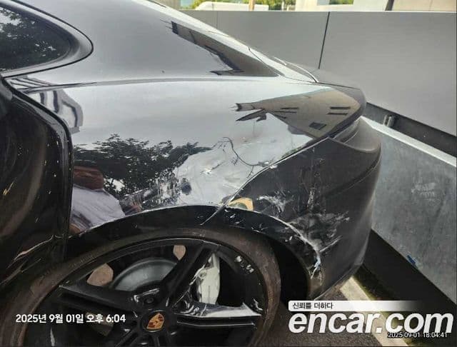 Porsche 타이칸 базовый, 2022 3