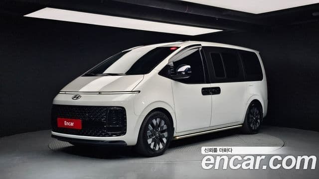 Hyundai Staria Inspiration, 2024 1