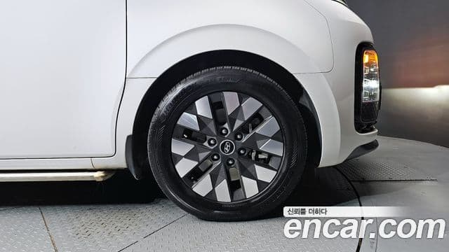 Hyundai Staria Inspiration, 2024 все фото