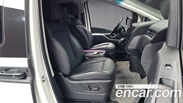 Hyundai Staria Inspiration, 2024 10