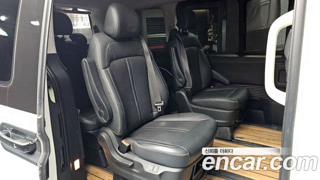 Hyundai Staria Inspiration, 2024 12