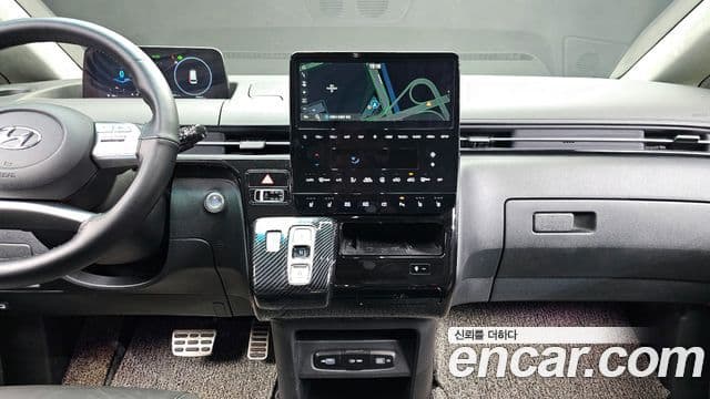 Hyundai Staria Inspiration, 2024 15