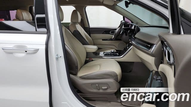 Kia Carnival 4세대 Signature, 2021 11