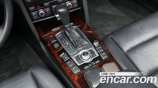 Audi New A6 C6, 2010 9