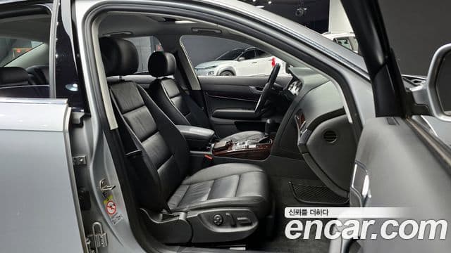 Audi New A6 C6, 2010 10