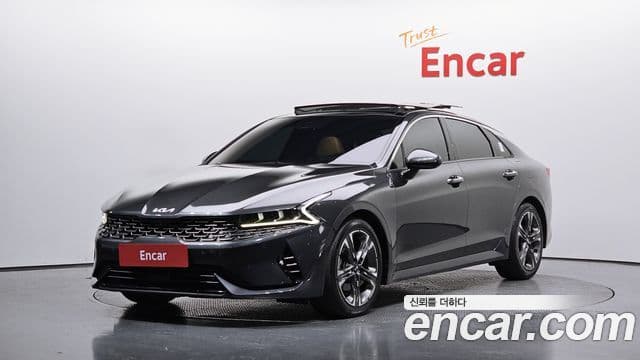 Kia K5 гибрид 3세대 Signature, 2021 1