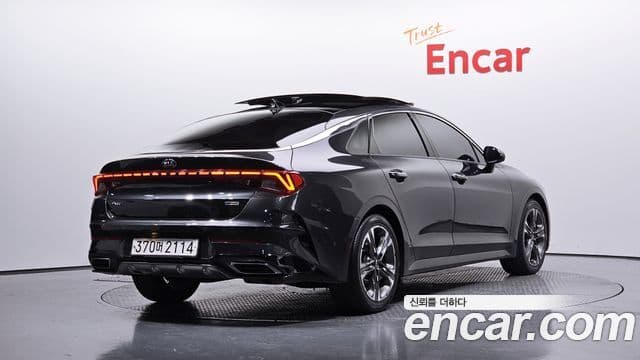 Kia K5 гибрид 3세대 Signature, 2021 2