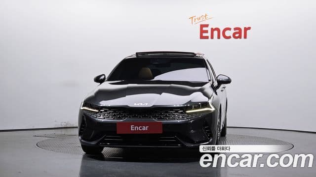 Kia K5 гибрид 3세대 Signature, 2021 3