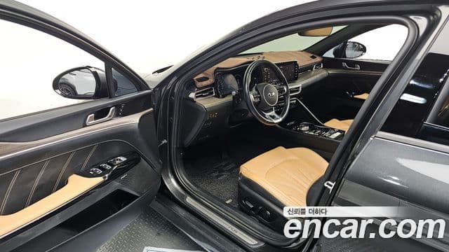 Kia K5 гибрид 3세대 Signature, 2021 11