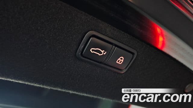 Genesis G80 Premium Luxury, 2019 17