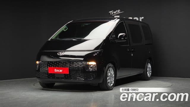 Hyundai Staria Modern, 2022 1