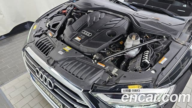 Audi A8 (D5) 55 TFSI Quattro LWB, 2021 6